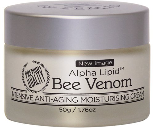 <b>Alpha Lipid™ Bee Venom</b>. Satu langkah ke hadapan yang penting dalam penjagaan kulit. 
